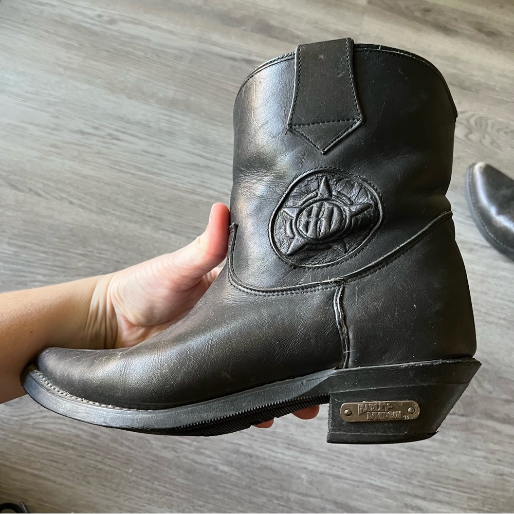 Harley-Davidson Women’s Black 80’s Pointed Toe Ankle Cowboy Boot Block Heel Sz 7 - Picture 3 of 12